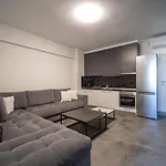Exclusive Ladadika Apartment 3